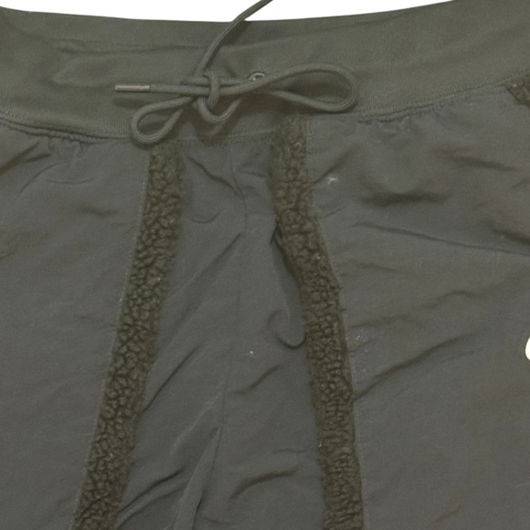 Nike Women's Black Joggers with White Swoosh - Picture 4 of 4